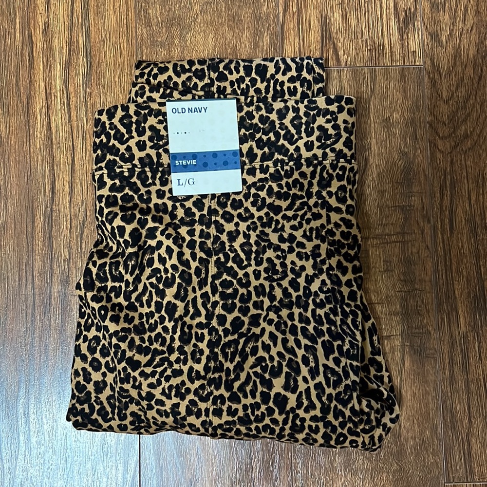 Large leopard pixie pants